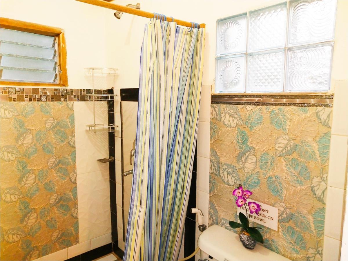 Lady Ghagha Room Rentals サン・ヴィチェンテ エクステリア 写真