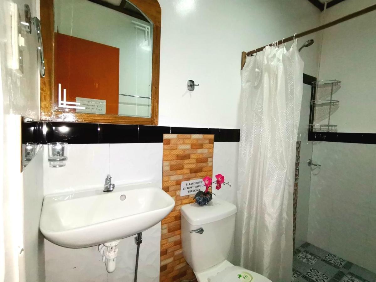 Lady Ghagha Room Rentals サン・ヴィチェンテ エクステリア 写真