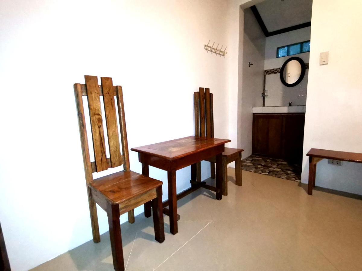 Lady Ghagha Room Rentals サン・ヴィチェンテ エクステリア 写真