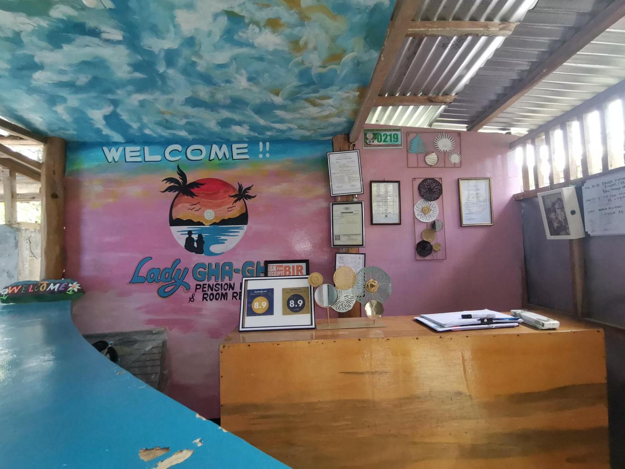 Lady Ghagha Room Rentals サン・ヴィチェンテ エクステリア 写真