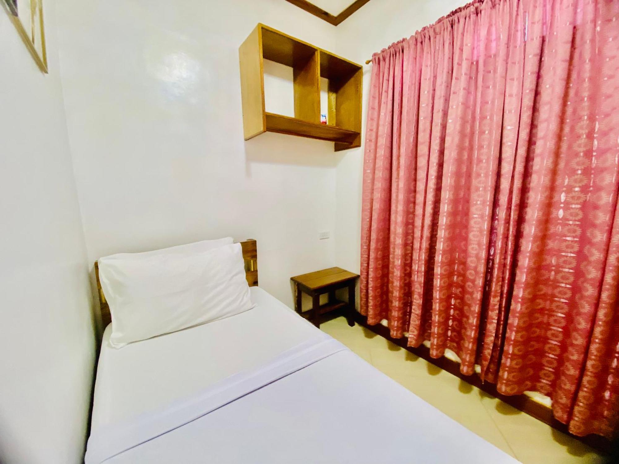 Lady Ghagha Room Rentals サン・ヴィチェンテ エクステリア 写真